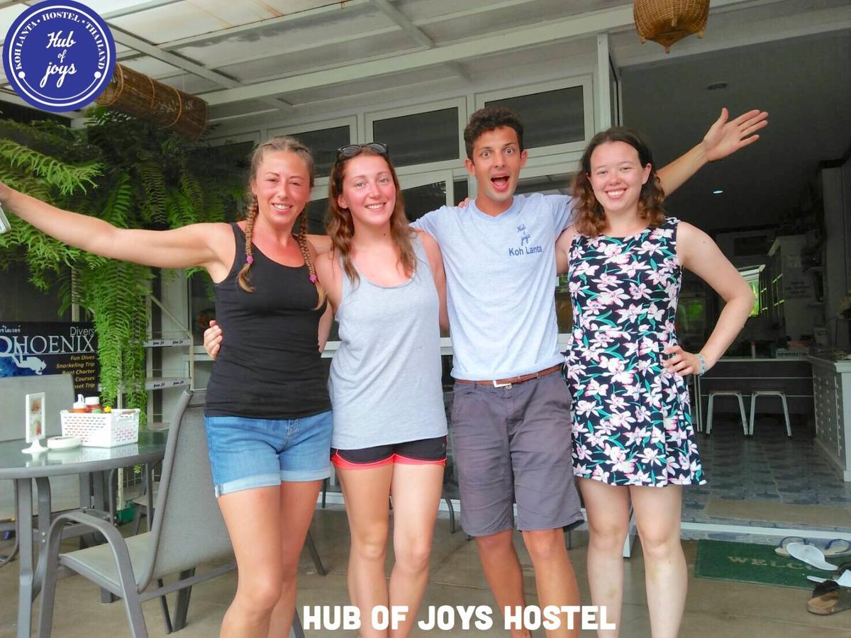 Hub Of Joys Hostel Koh Lanta Exterior photo